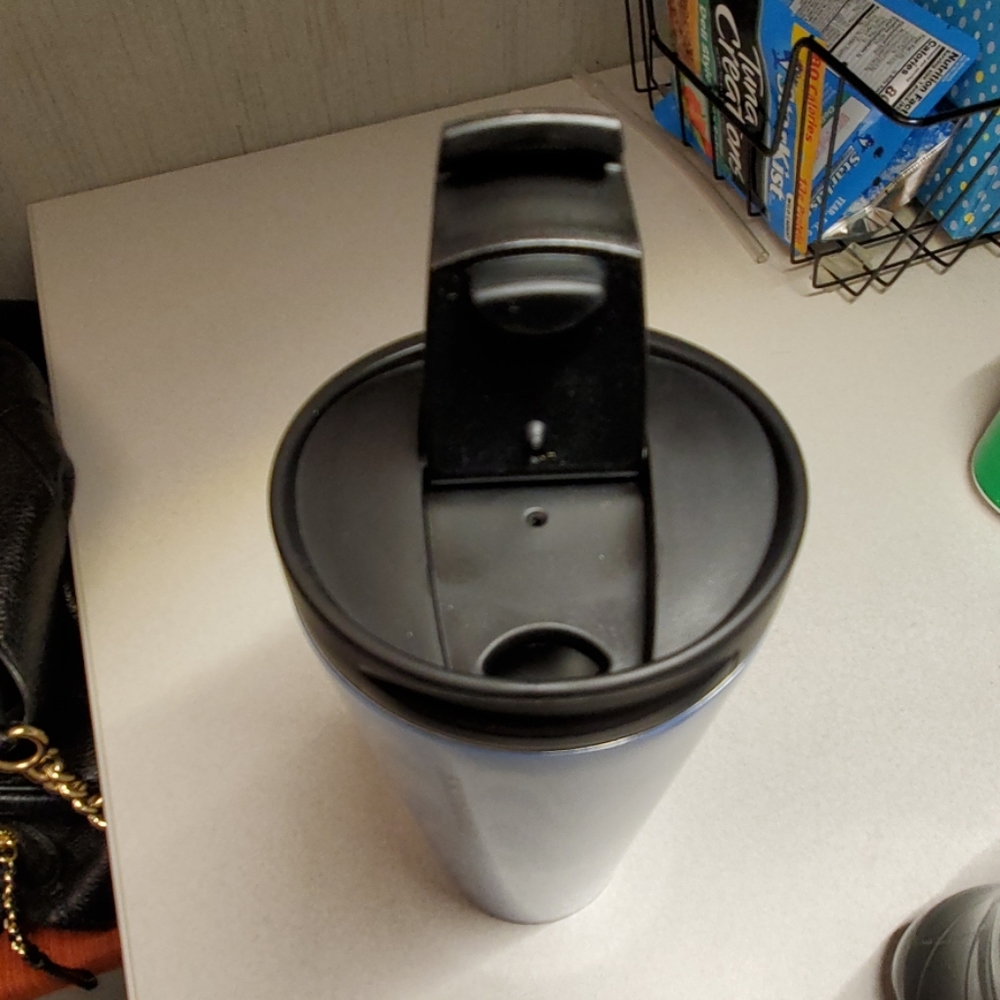 Starbucks 16 oz Wavy lines Denim Tumbler - Picture 2 of 5